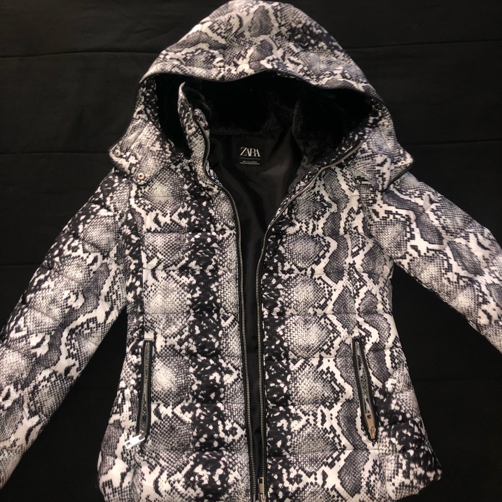 Zara puffer coat